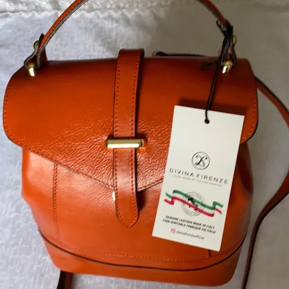 Divina Firenze | Bags | Divine Firenze Backpack Made In  display picture 2